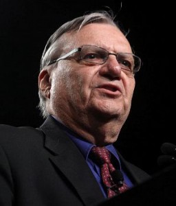 arpaio6433 256x300 Sheriff Joe Arpaio Exposes Forgery of Obamas Selective Service Registration